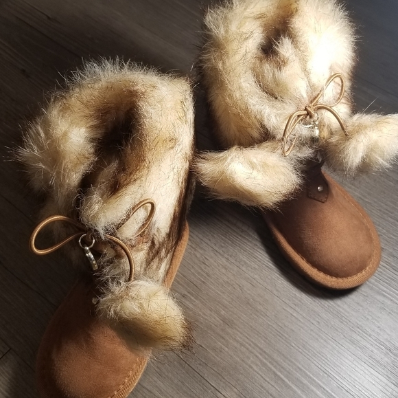 Michael Kors Alyona-T boots - Picture 2 of 6